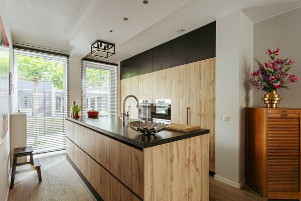 Medium property photo - Vigelandstraat 3, 2548 JR Den Haag